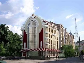Staro Hotel 4*